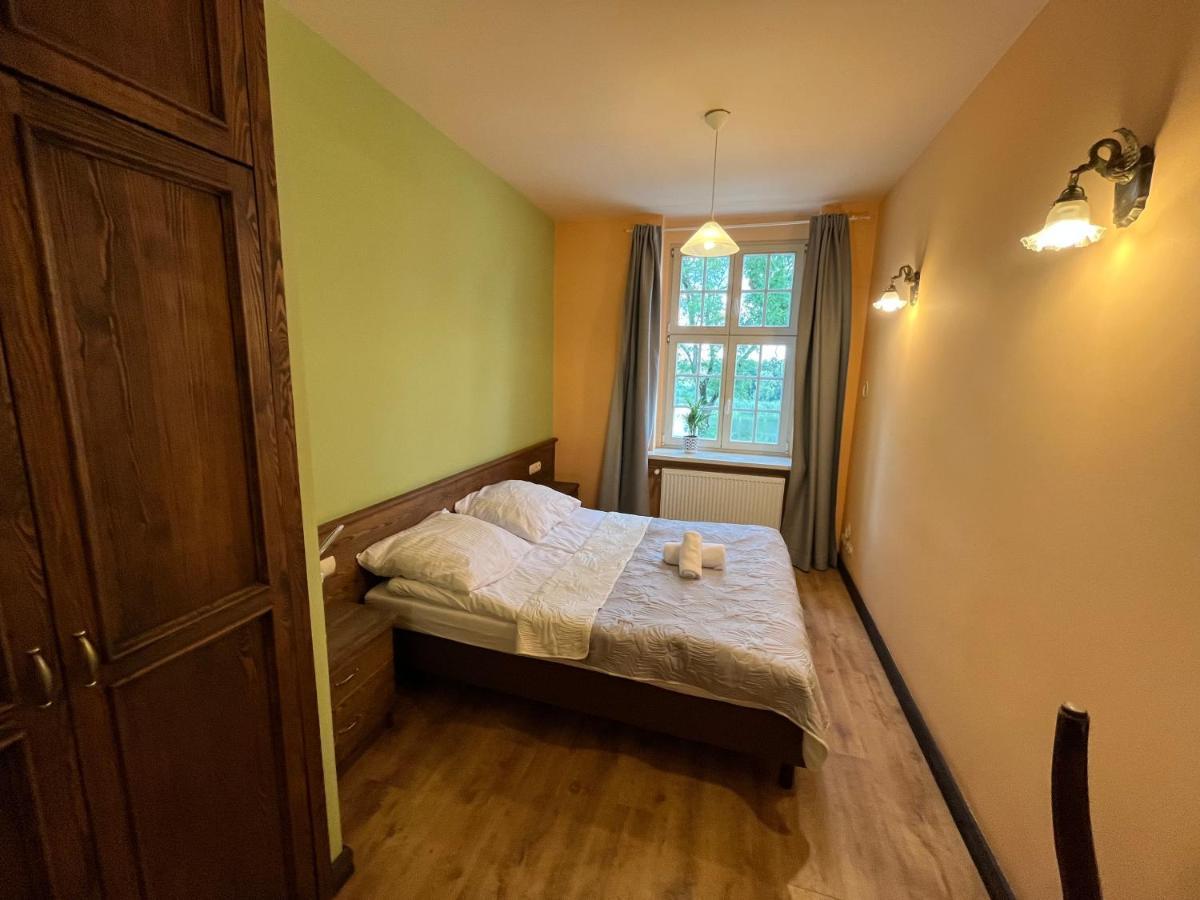 Rezydencja Marii Rybieniec Hotel Kiszkowo Luaran gambar